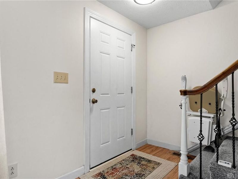 2701 N Kings Arms Circle, Centerville, OH 45440 Photo 5