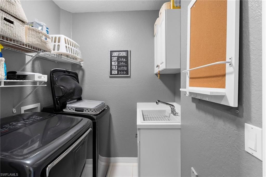 1896 Seville Blvd, Unit 1711, Naples, FL 34109 Photo