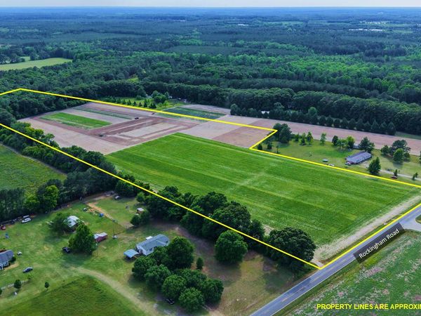 5901 Rockingham Road, Laurel Hill, NC 28351