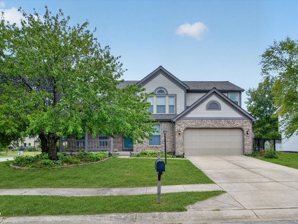 8625 Douglaston Court, Indianapolis, IN 46234
