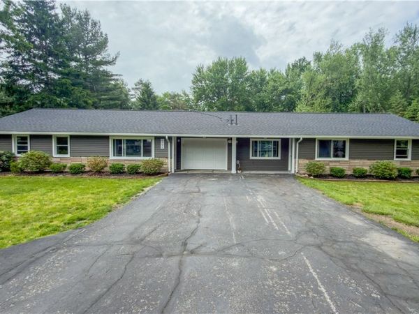 8796 Evergreen Drive , Mentor, OH 44060
