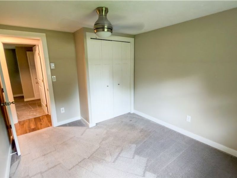 8796 Evergreen Drive , Mentor, OH 44060 Photo 12