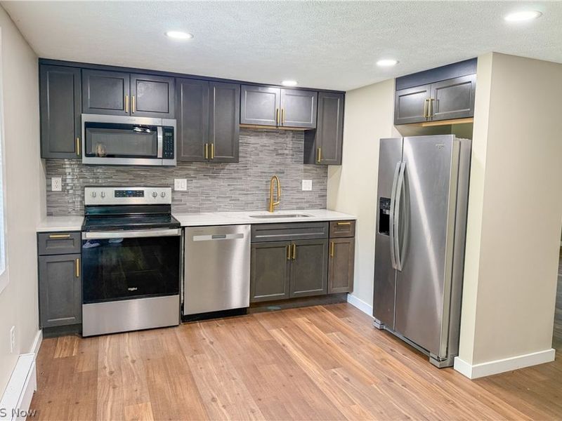 8796 Evergreen Drive , Mentor, OH 44060 Photo 19