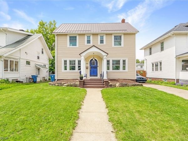 818 Allison Avenue , Lorain, OH 44052