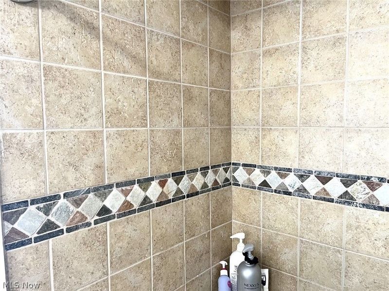 818 Allison Avenue , Lorain, OH 44052 Photo 24