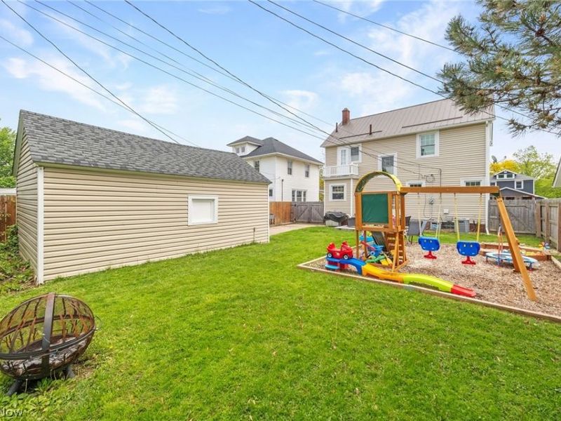 818 Allison Avenue , Lorain, OH 44052 Photo 32