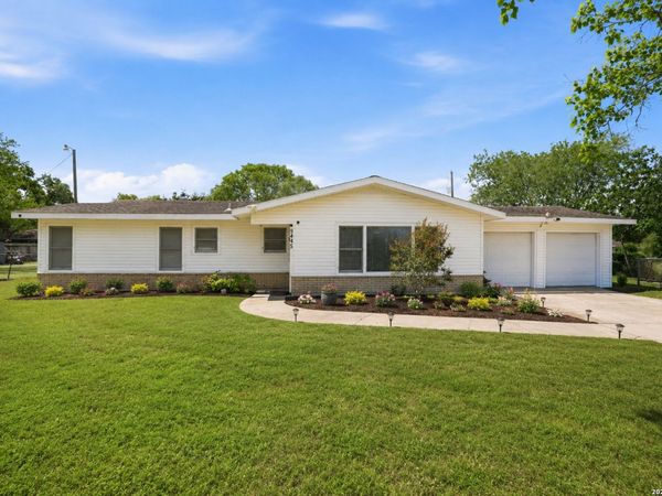 9445 Morrow, Corpus Christi, TX 78410