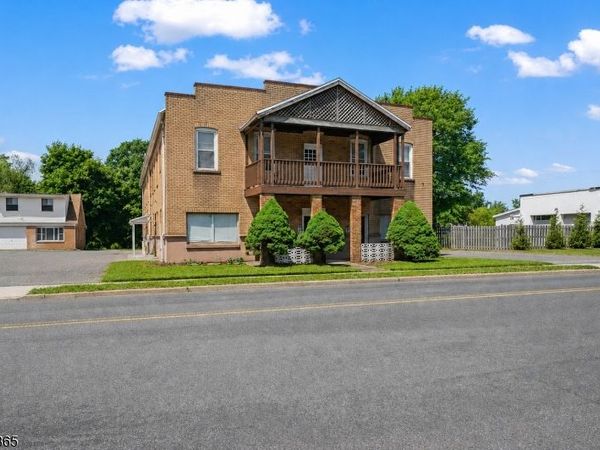 107 Macarthur Ave, Unit 2, Sayreville, NJ 08872