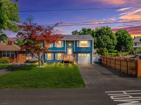 245 4th St, Dunellen, NJ 08812