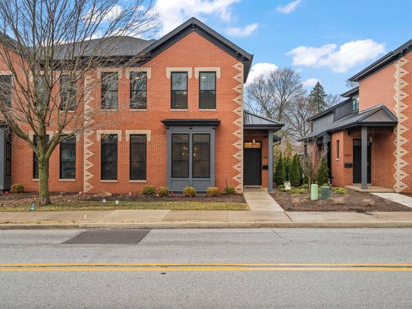 201 N Campbell Street, Valparaiso, IN 46385