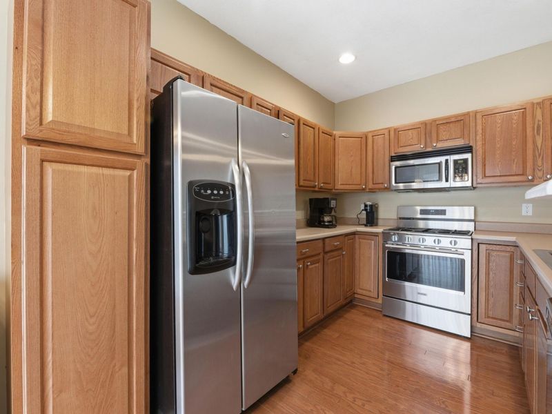 731 Park Court, Unit 4106, Columbus, OH 43224 Photo 12