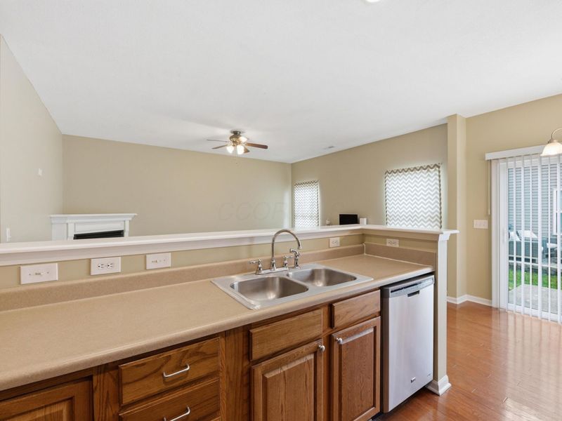 731 Park Court, Unit 4106, Columbus, OH 43224 Photo 13