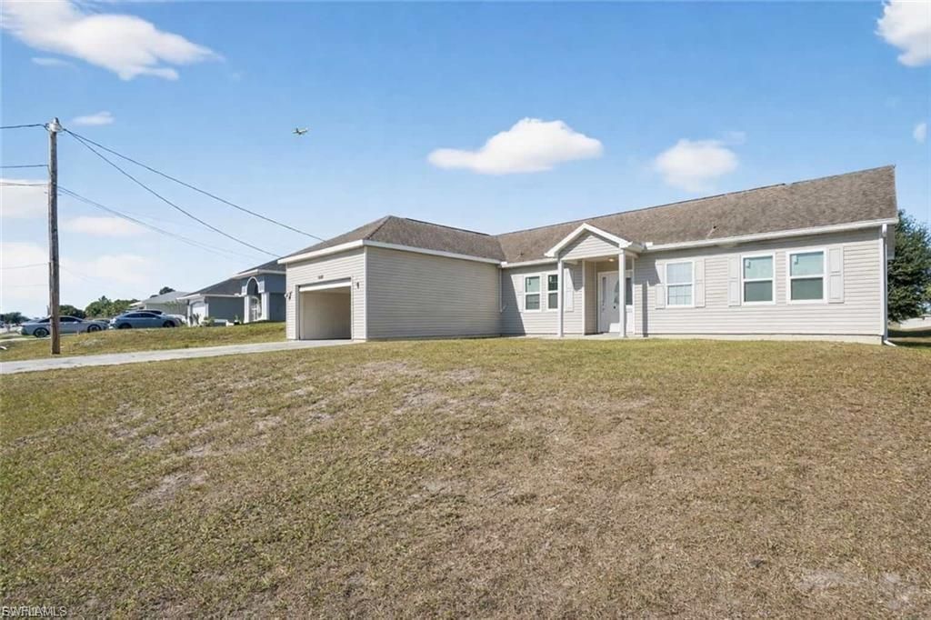 2808 34th St Sw, Lehigh Acres, FL 33976 Photo