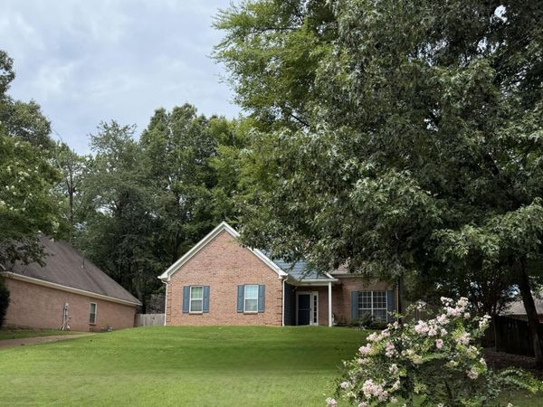 5881 Morganton Drive, Olive Branch, MS 38654