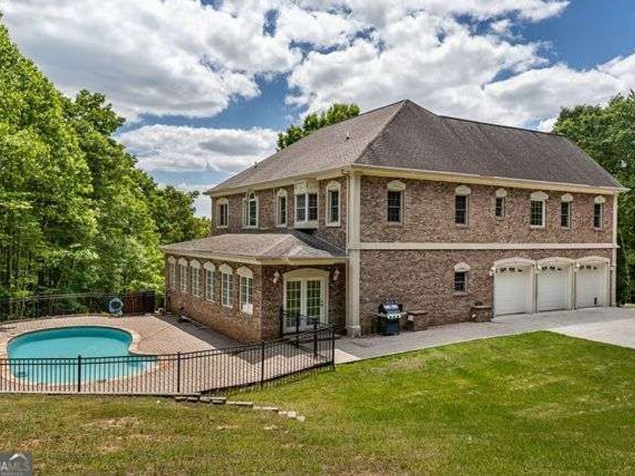 Property Image 11