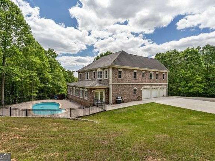 Property Image 8