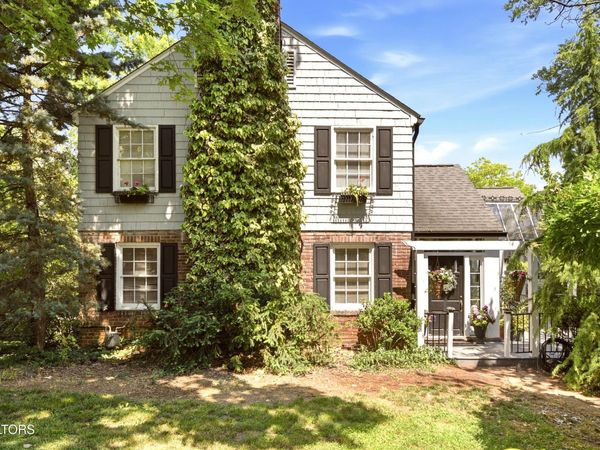 225 Ailsie Drive, Knoxville, TN 37920