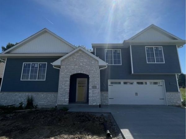928 Aiden St, Iowa City, IA 52245