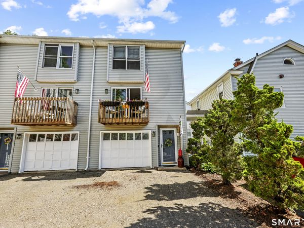 23 Woodley, Unit 2, Meriden, CT 06450