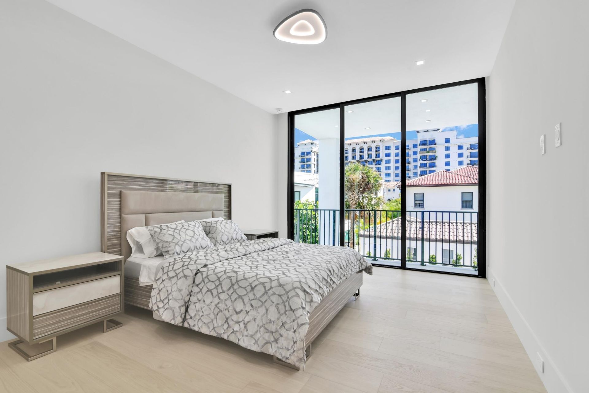 344 NE 2nd Street, Boca Raton, FL 33432 Photo