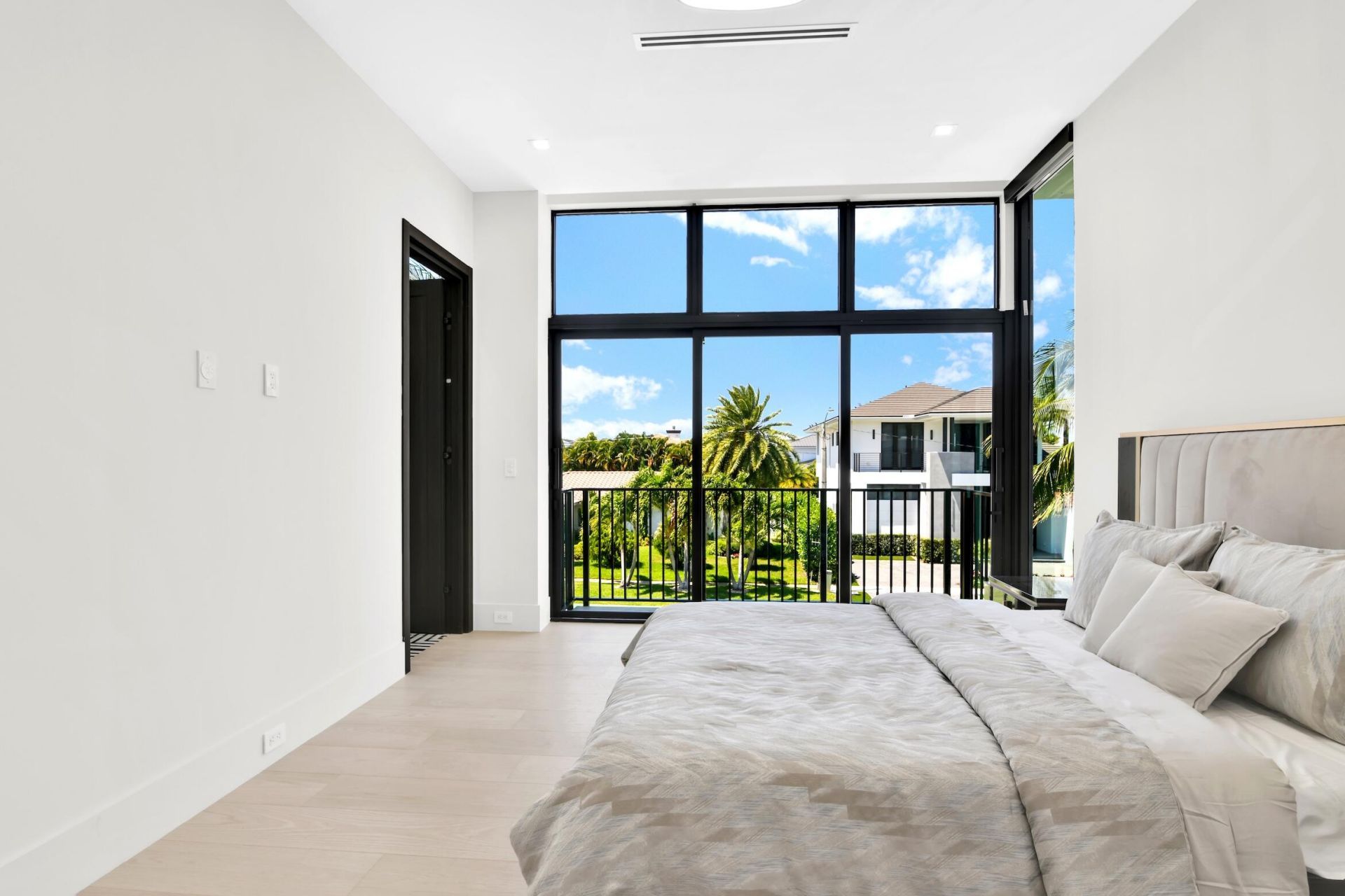 344 NE 2nd Street, Boca Raton, FL 33432 Photo