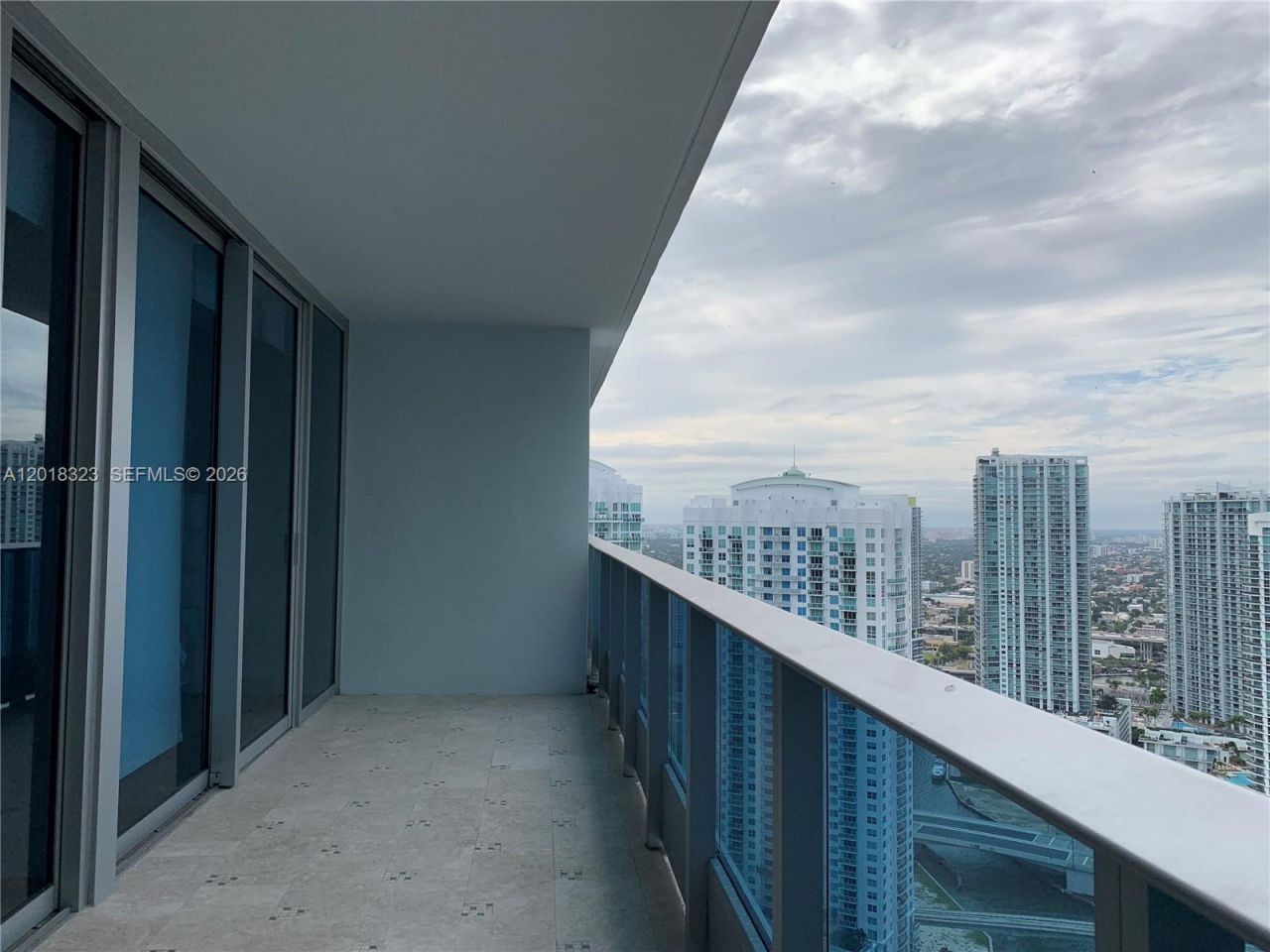 200 Biscayne Boulevard Way , Unit 4212, Miami, FL 33131 Photo