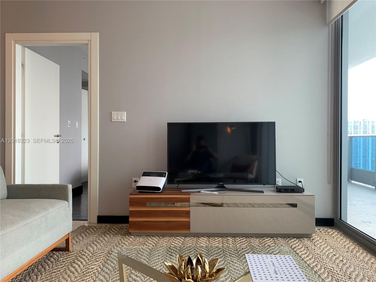 200 Biscayne Boulevard Way , Unit 4212, Miami, FL 33131 Photo