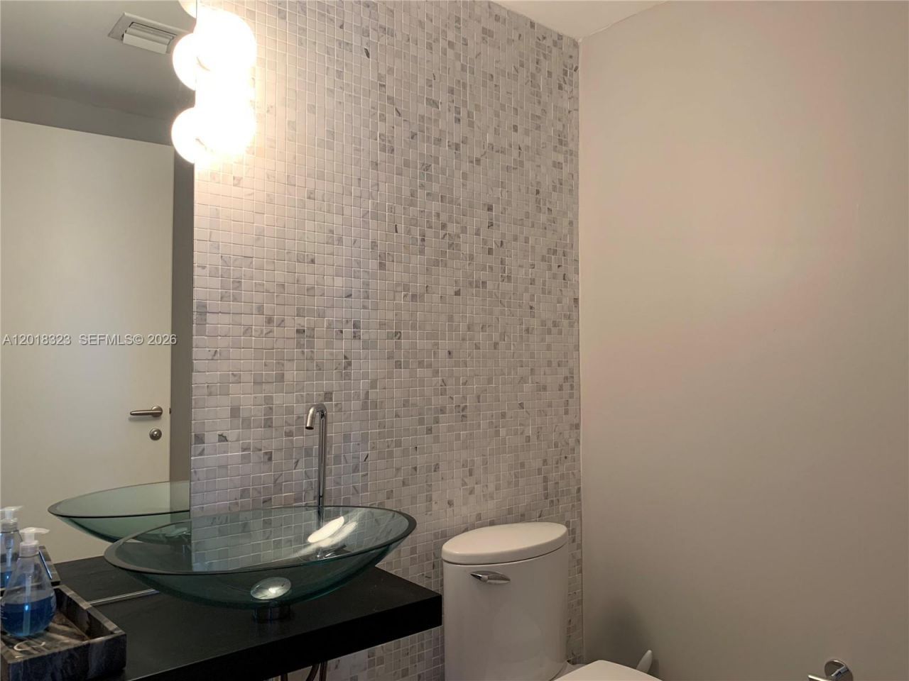 200 Biscayne Boulevard Way , Unit 4212, Miami, FL 33131 Photo