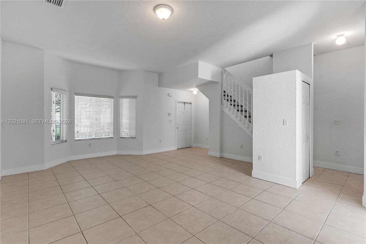 2312 SE 21st St, Unit 2312, Homestead, FL 33035 Photo