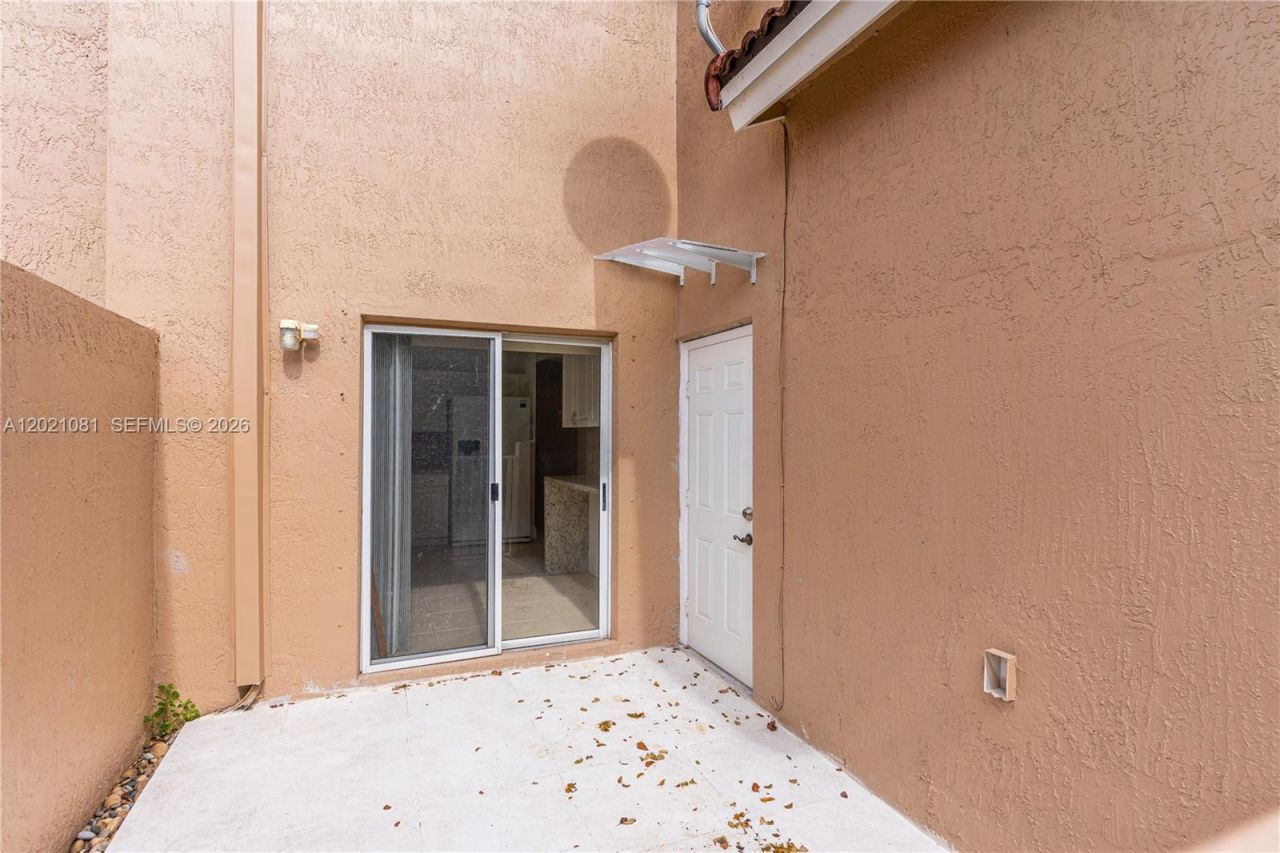 2312 SE 21st St, Unit 2312, Homestead, FL 33035 Photo