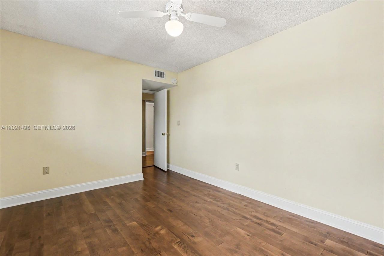 1420 Sheridan St, Unit 3H, Hollywood, FL 33020 Photo