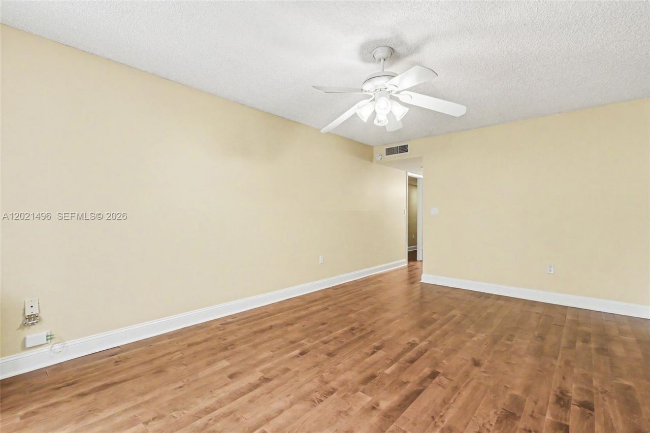 1420 Sheridan St, Unit 3H, Hollywood, FL 33020 Photo