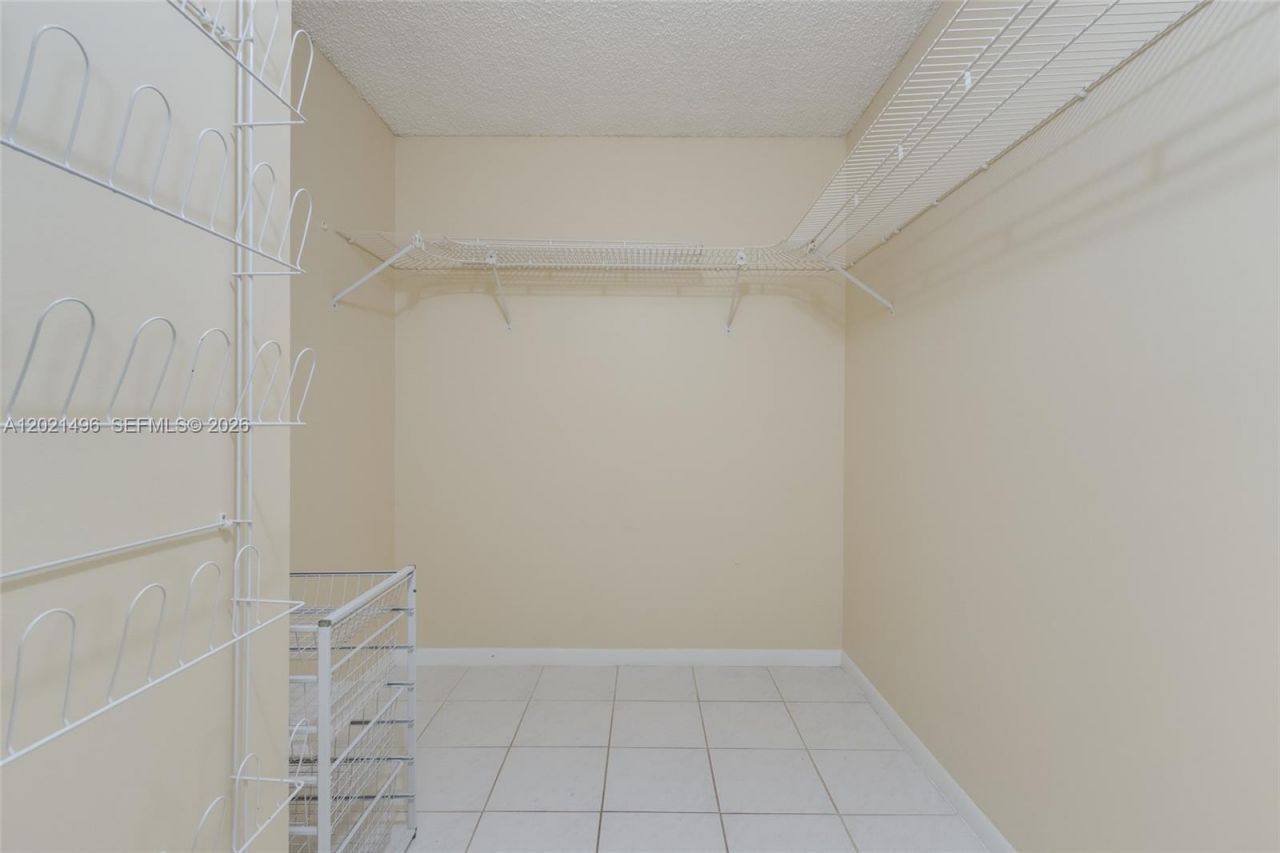 1420 Sheridan St, Unit 3H, Hollywood, FL 33020 Photo