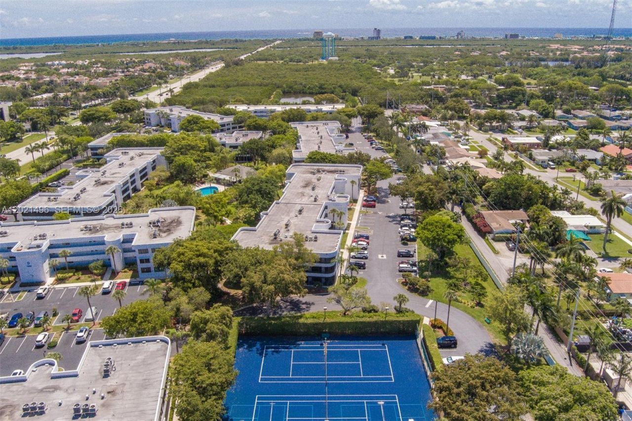 1420 Sheridan St, Unit 3H, Hollywood, FL 33020 Photo