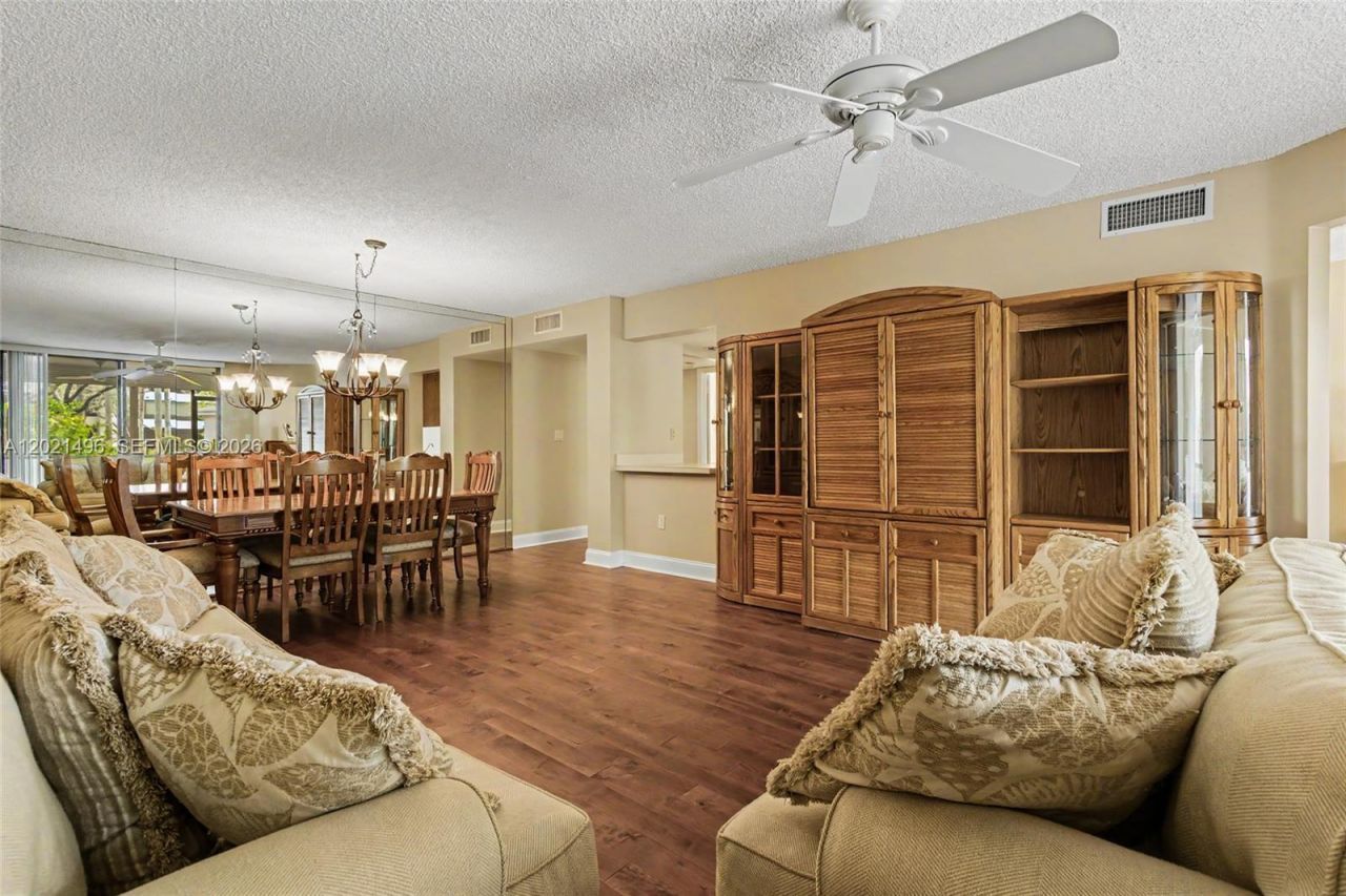 1420 Sheridan St, Unit 3H, Hollywood, FL 33020 Photo