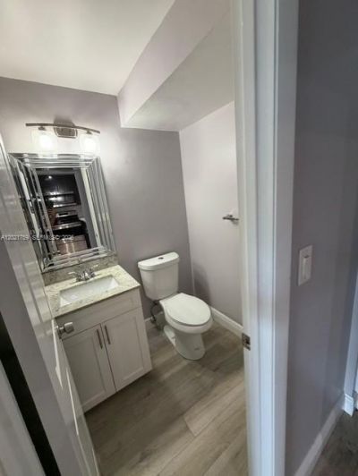 9440 SW 8th St , Unit 320, Boca Raton, FL 33428 Photo