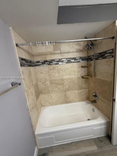 9440 SW 8th St , Unit 320, Boca Raton, FL 33428 Photo