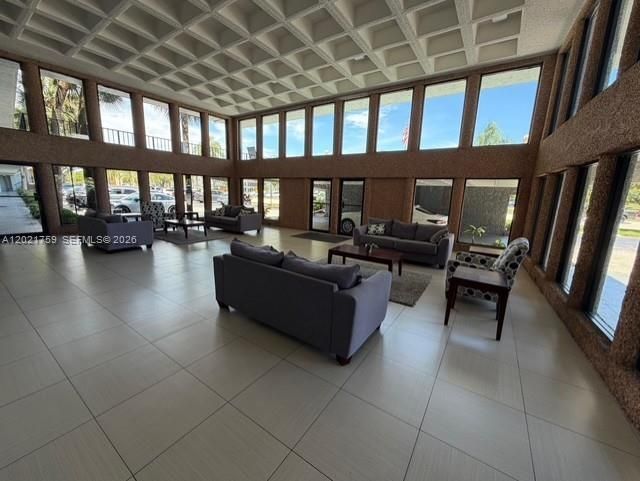 9440 SW 8th St , Unit 320, Boca Raton, FL 33428 Photo