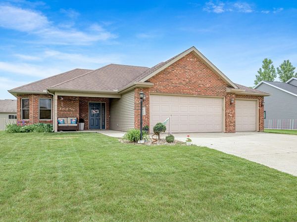 118 N Lexington Drive, Columbia City, IN 46725