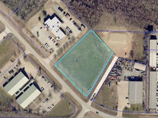 4067 Viking Drive , Bossier City, LA 71111