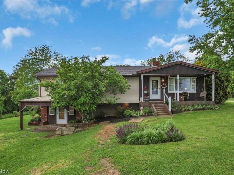 795 Rustic Ridge Road , Zanesville, OH 43701 Photo 1