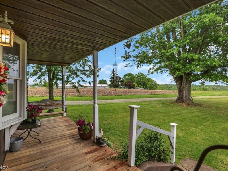 795 Rustic Ridge Road , Zanesville, OH 43701 Photo 5