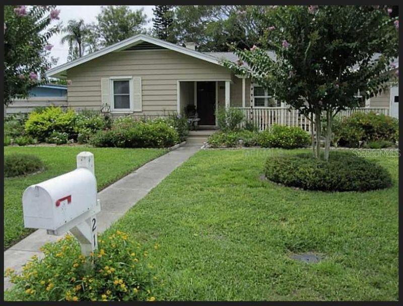 2126 Hibiscus Street , Sarasota, FL 34239 Main Photo
