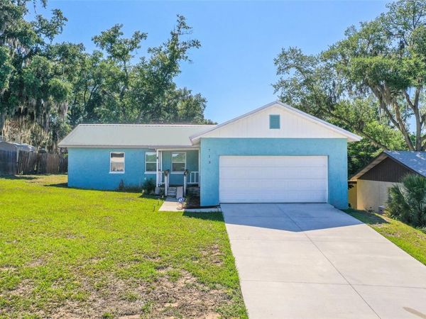 713 GREENLEAF LANE , LAKE WALES, FL 33853