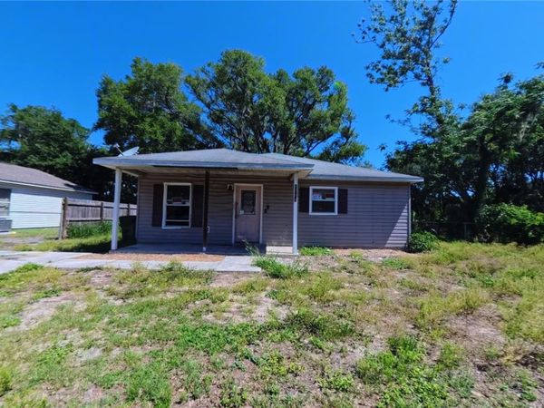 1704 CENTER STREET , LEESBURG, FL 34748