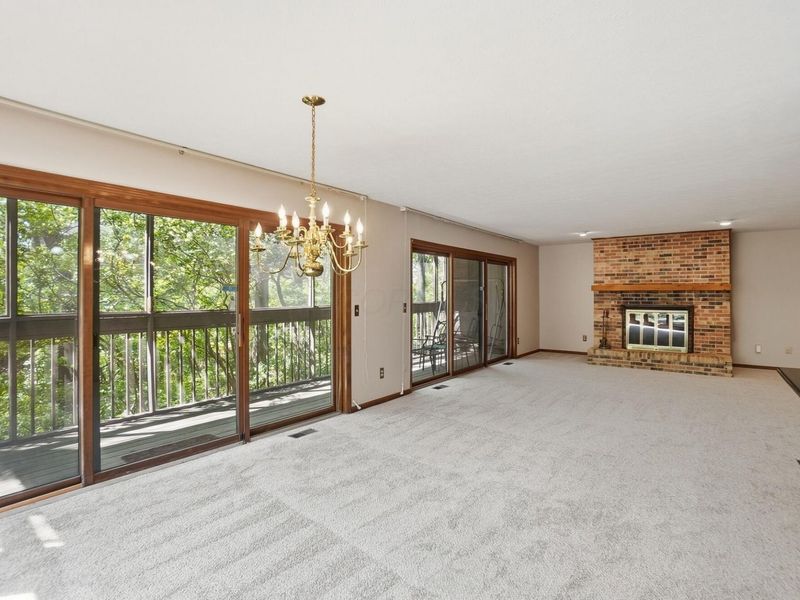 3155 Griggsview Court , Columbus, OH 43221 Photo 15