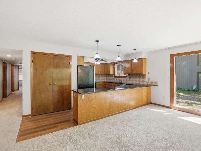 3155 Griggsview Court , Columbus, OH 43221 Photo 18