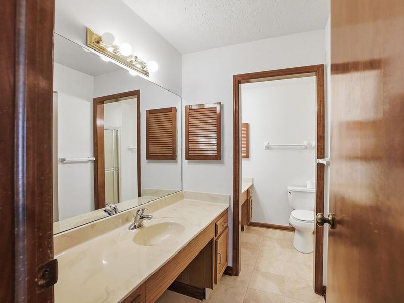 3155 Griggsview Court , Columbus, OH 43221 Photo 29