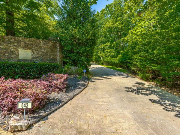 542 Turnberry Lane, Lookout Mountain, GA 30750