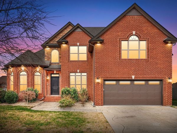 1517 Green Grove Way , Clarksville, TN 37043